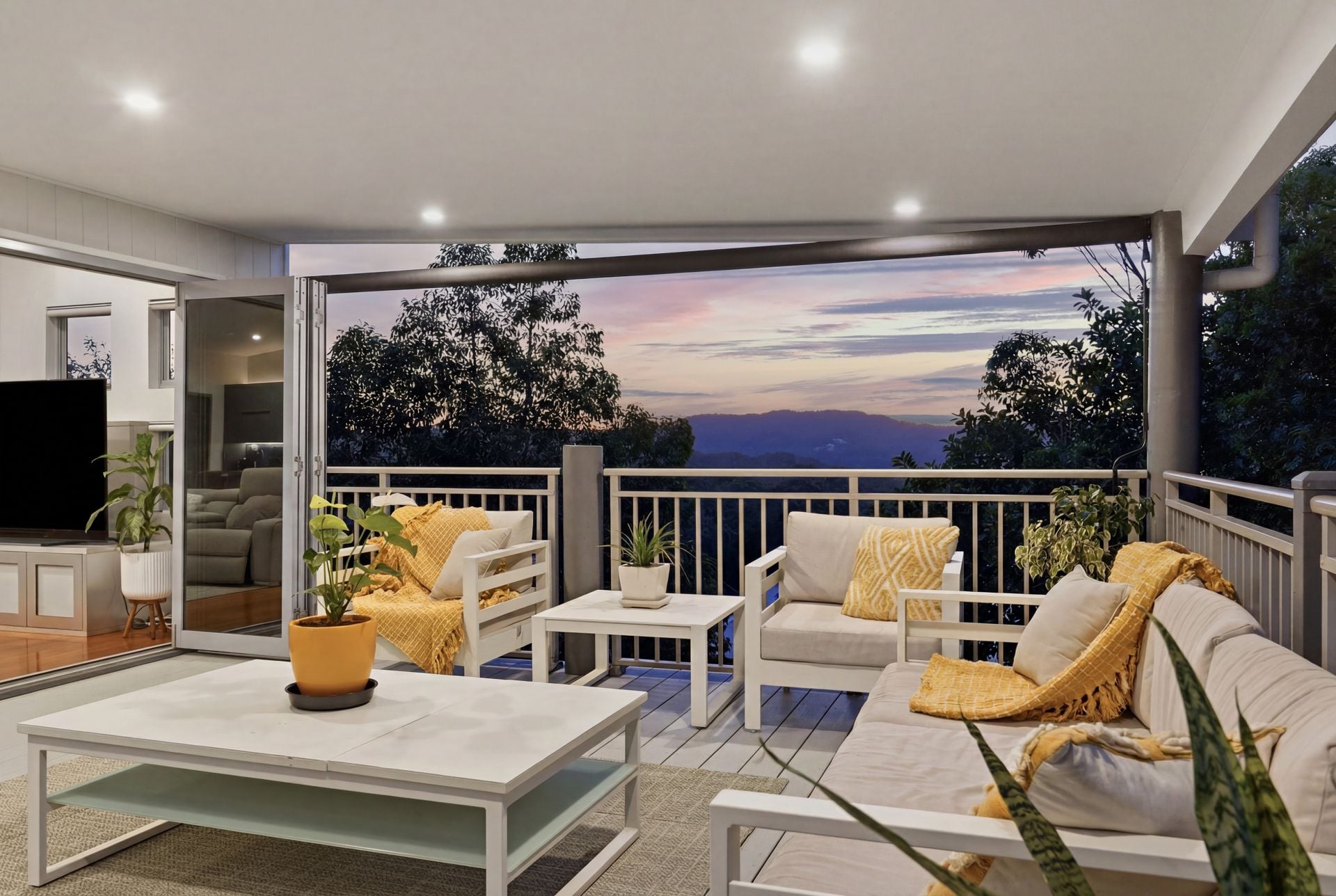 25 Wordsworth Avenue Bateau Bay NSW, Bateau Bay - Image 1