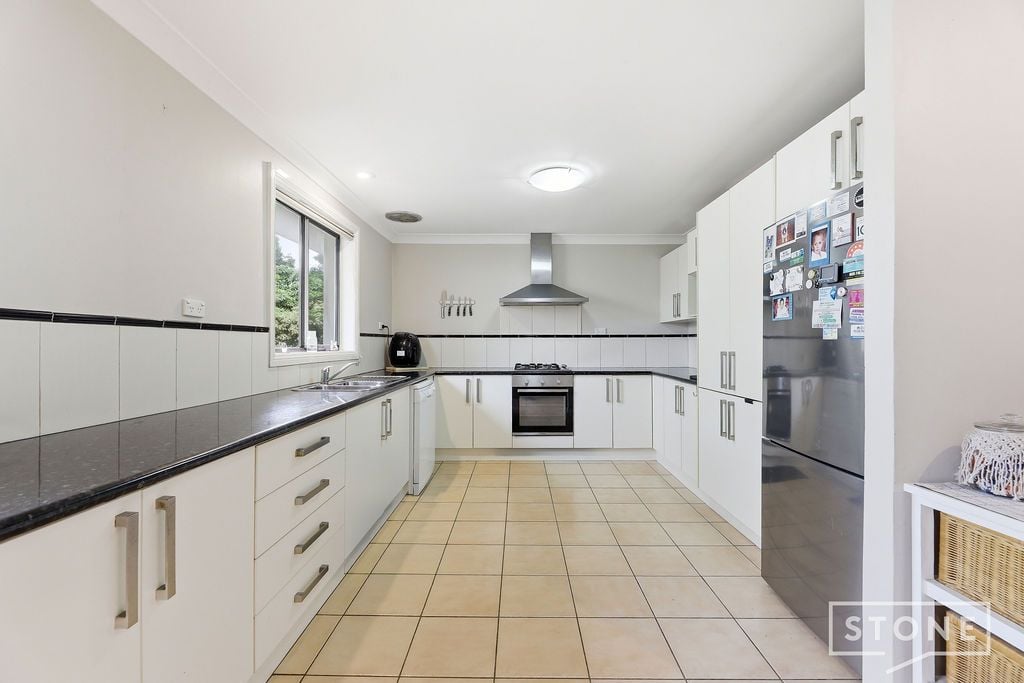 225 Mileham Street, South Windsor, South Windsor - Thumbnail 6