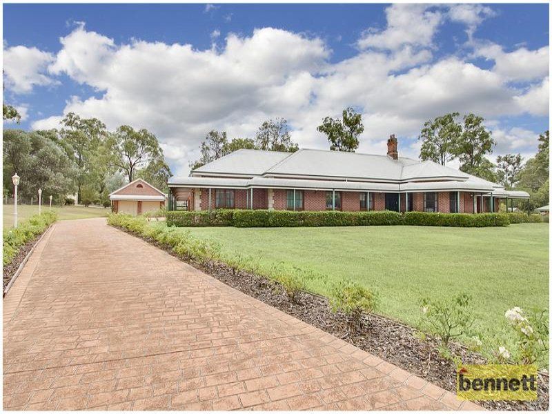 14 Archer Lane, Windsor Downs - Thumbnail 2