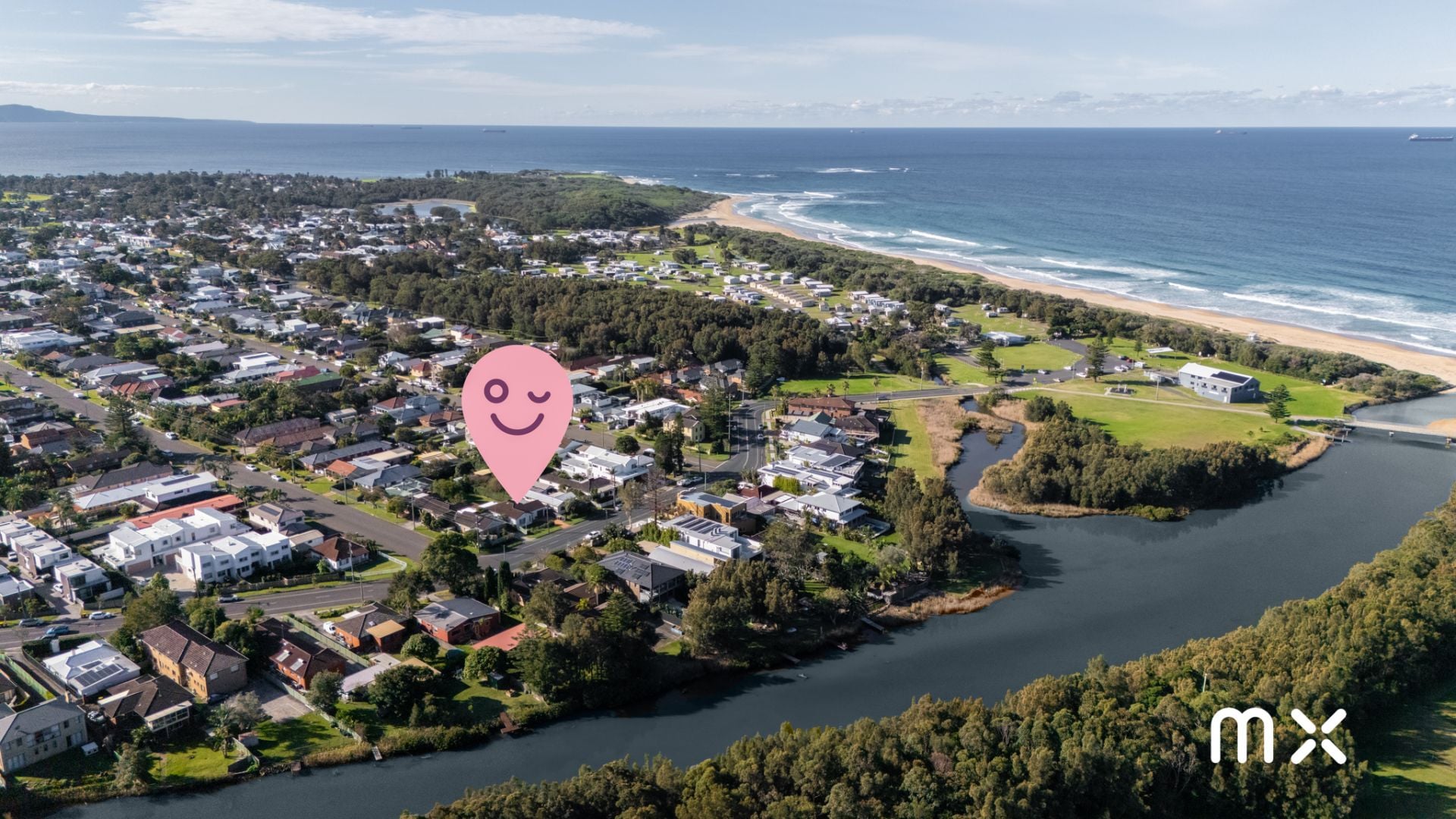 24 Lake Parade, East Corrimal - Thumbnail 3