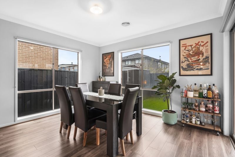 10 Catanzaro Crescent, Wollert