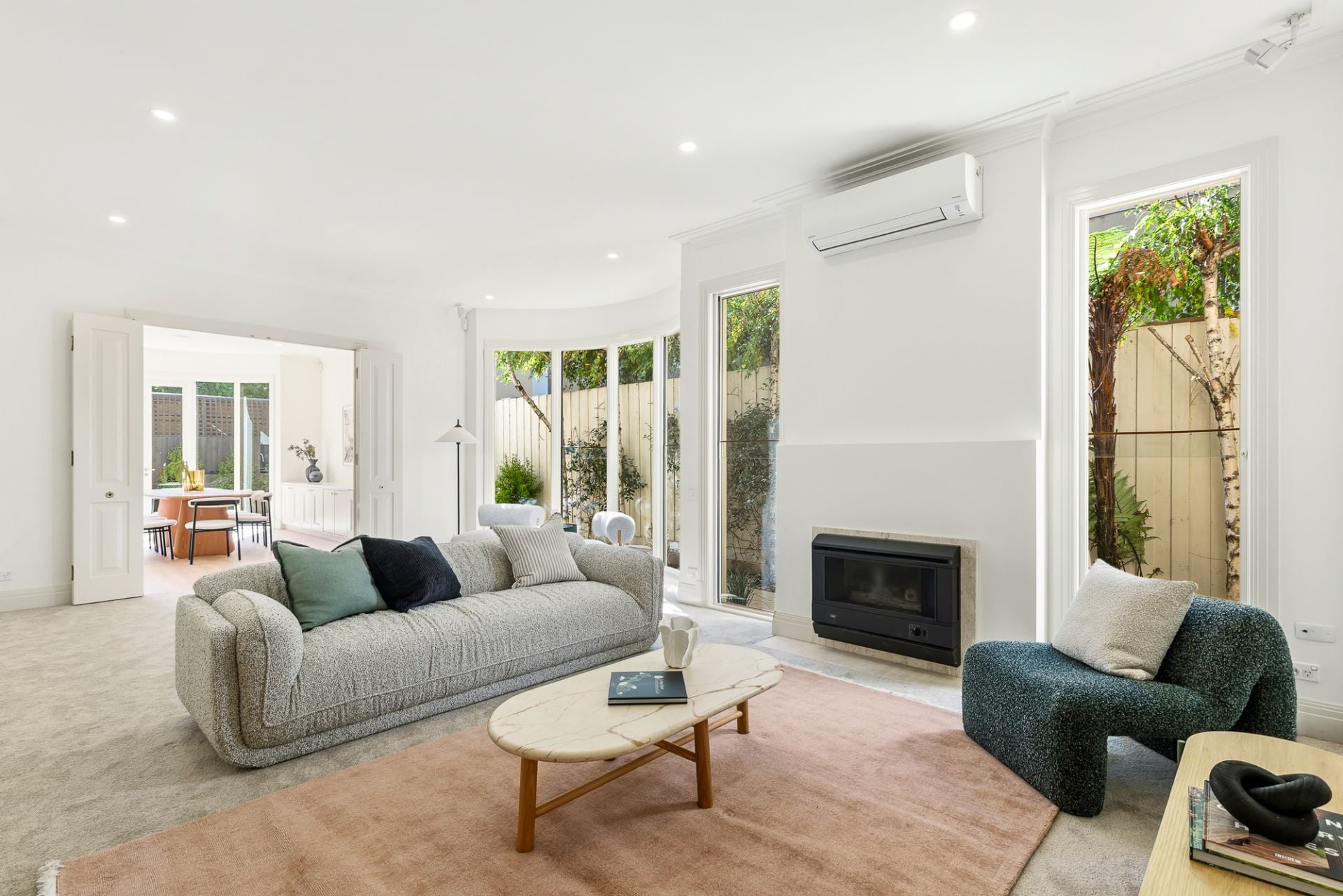 2/5 Campbell Street, Brighton, Brighton - Thumbnail 2