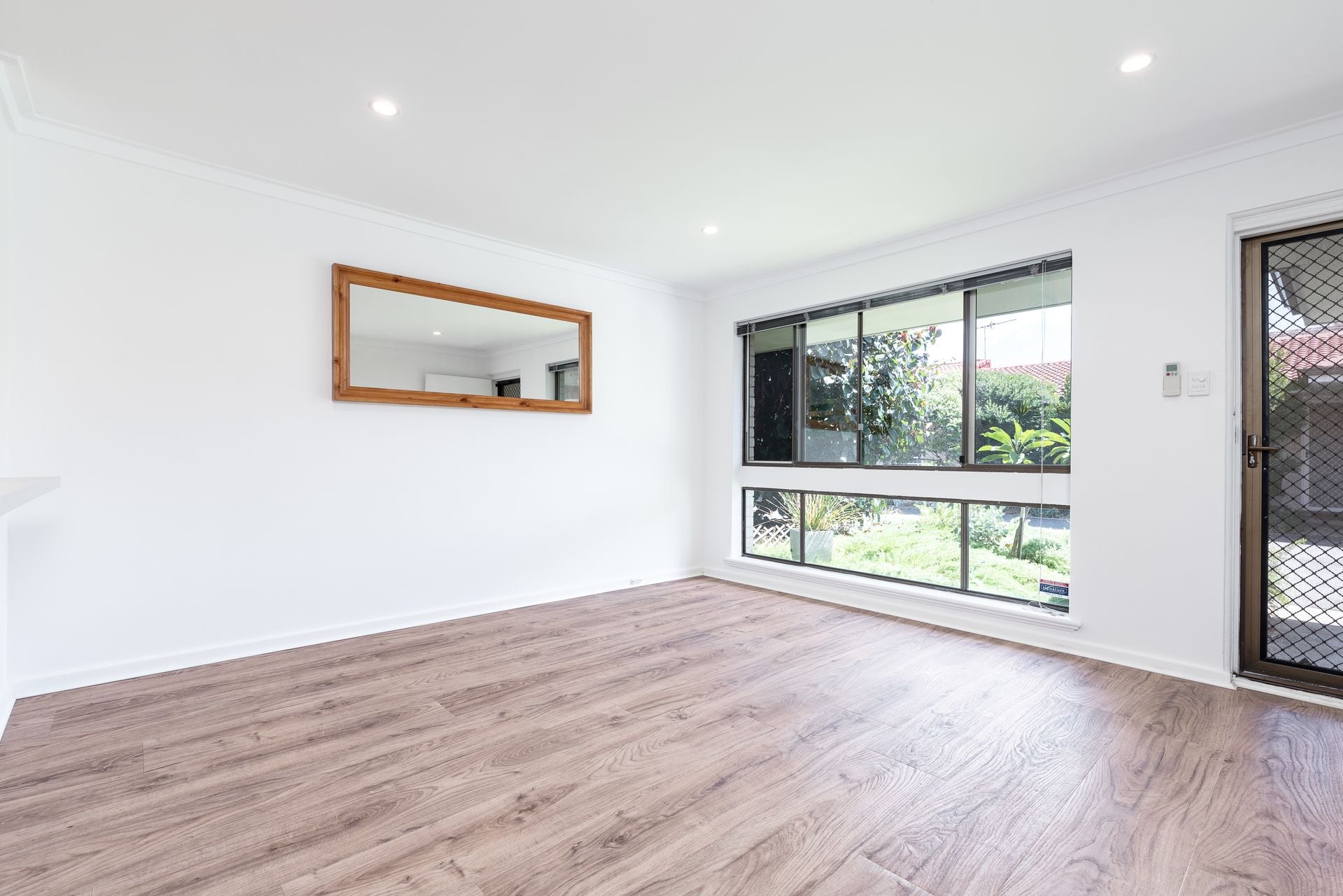2/101 Waterloo Street Tuart Hill WA, Tuart Hill - Thumbnail 4