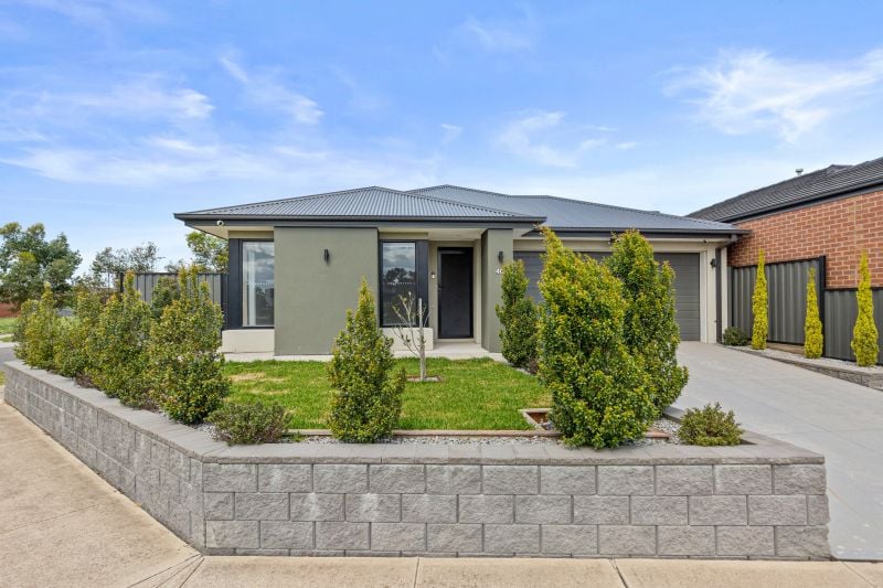 40 Sallybank Crescent, Wollert