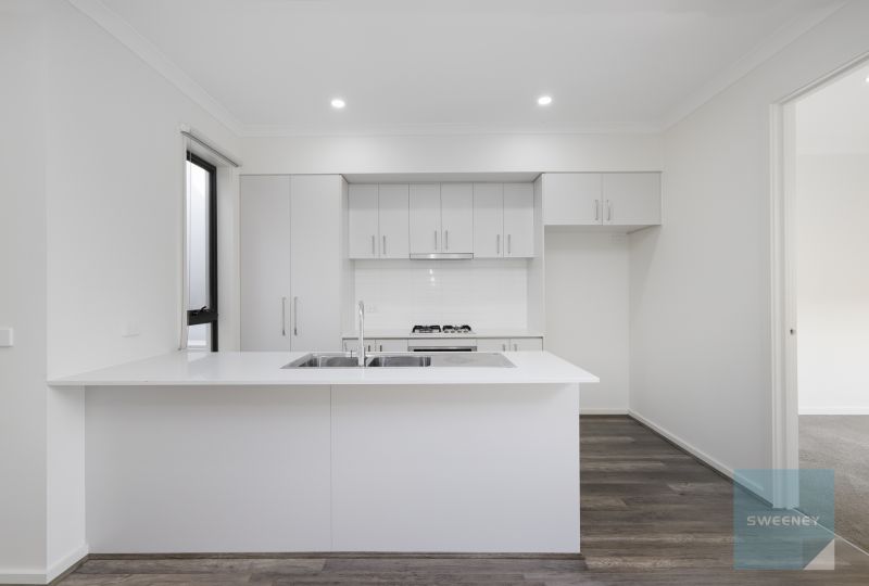 16 Kingdom Boulevard, Weir Views - Thumbnail 7