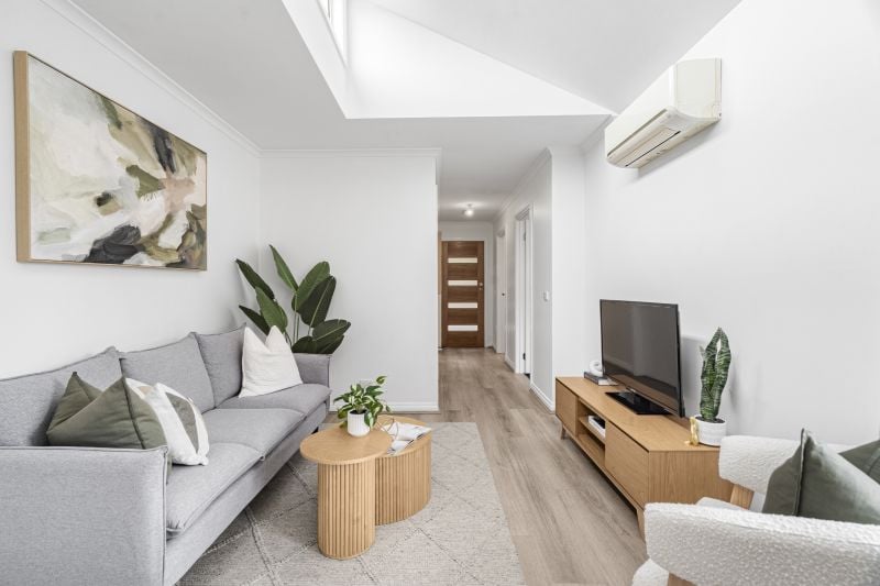 2/30 Heyington Avenue, Thomastown