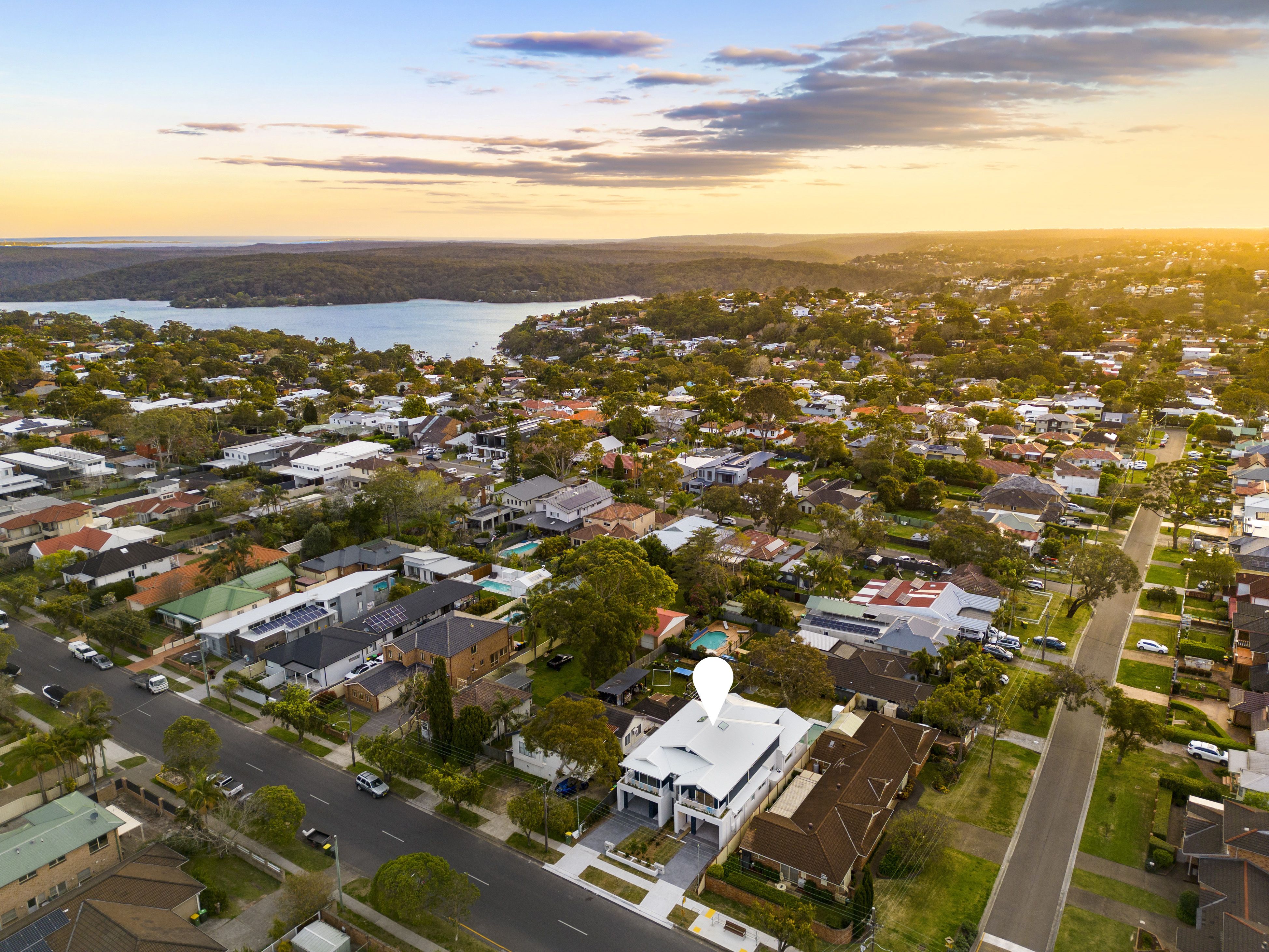 537b Port Hacking Road, CARINGBAH SOUTH, Caringbah South - Thumbnail 2