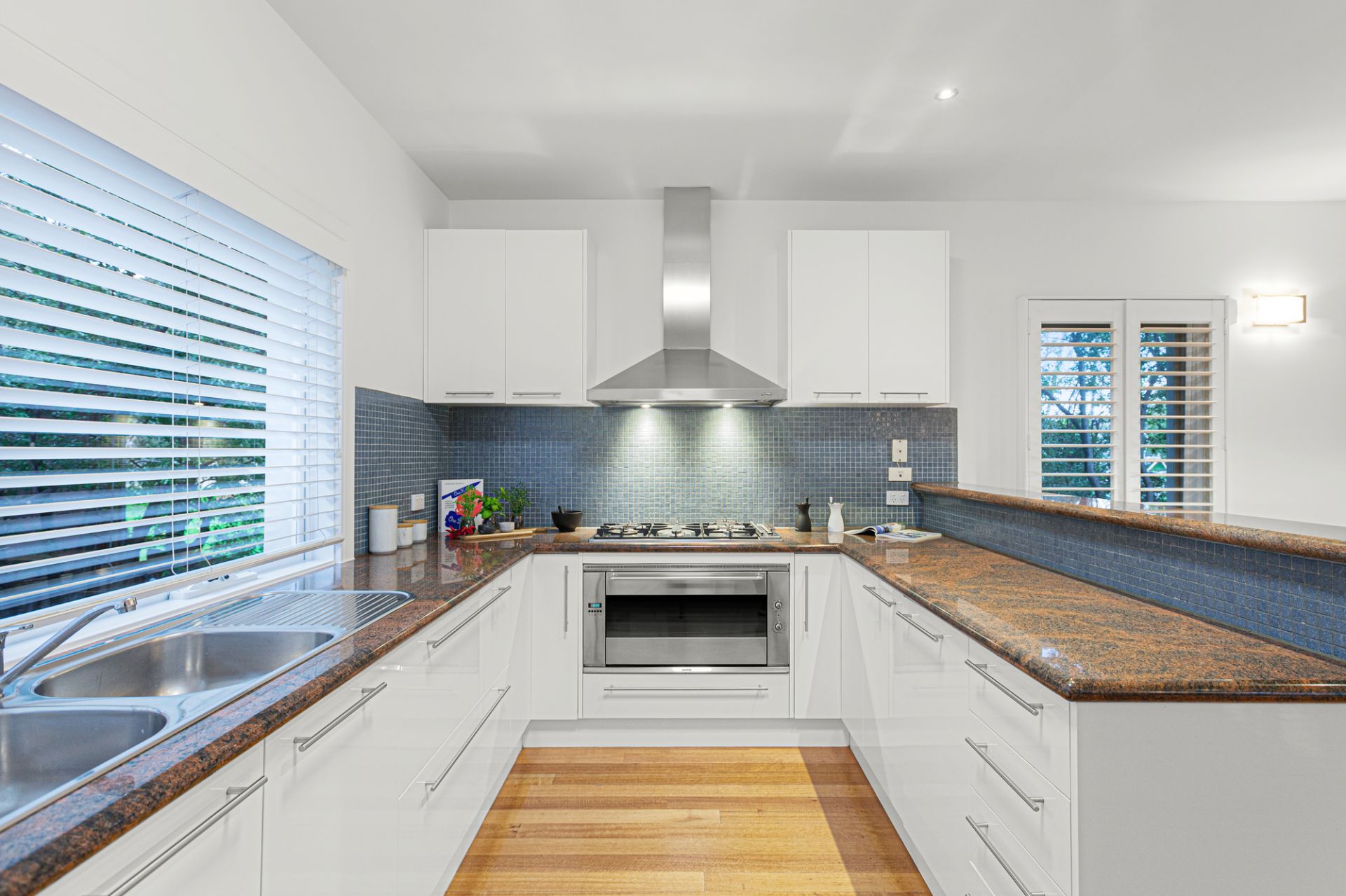 2/6 Burgess Street, Hawthorn East, Hawthorn East - Thumbnail 3