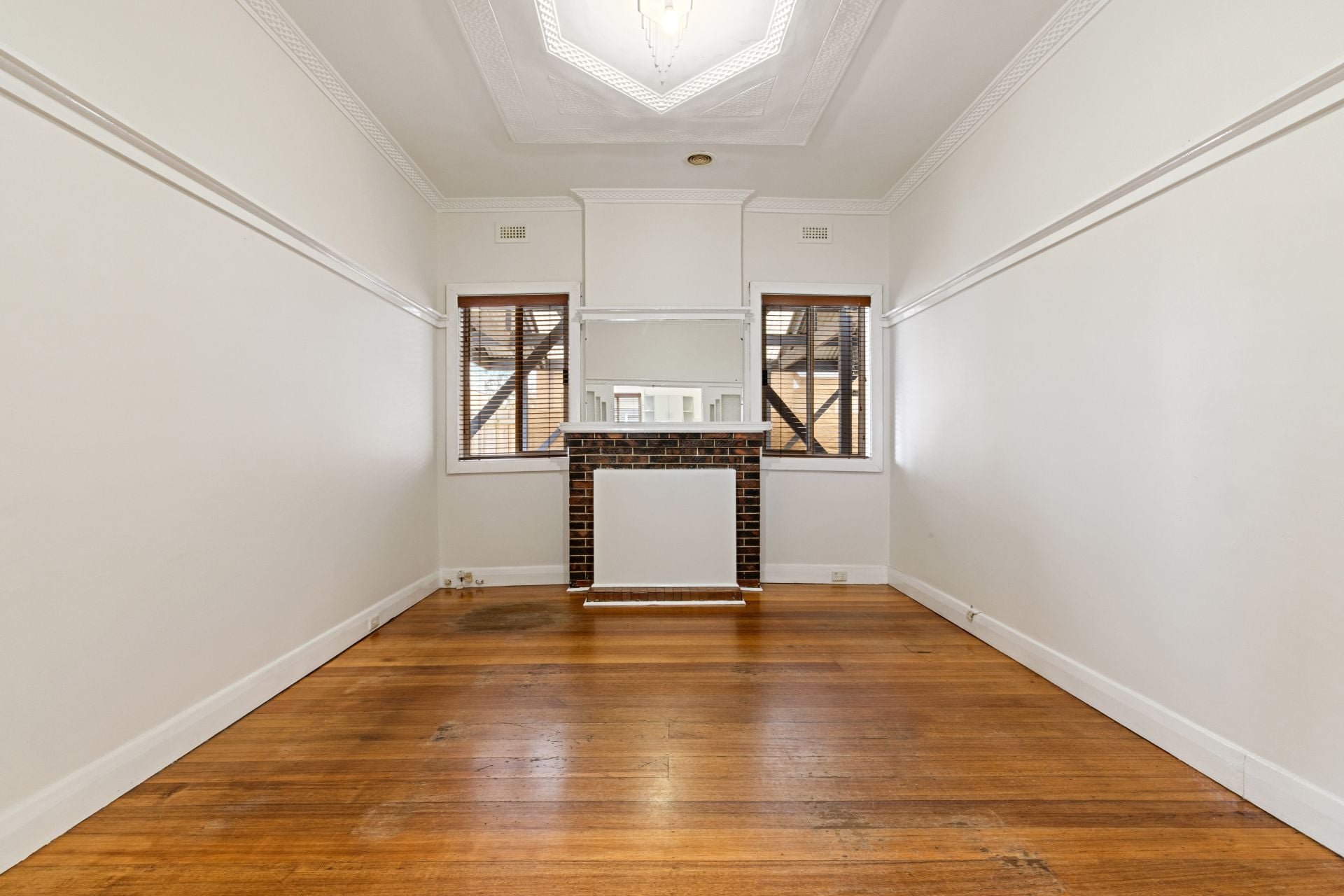 Immaculate refurbished family home close to schools.