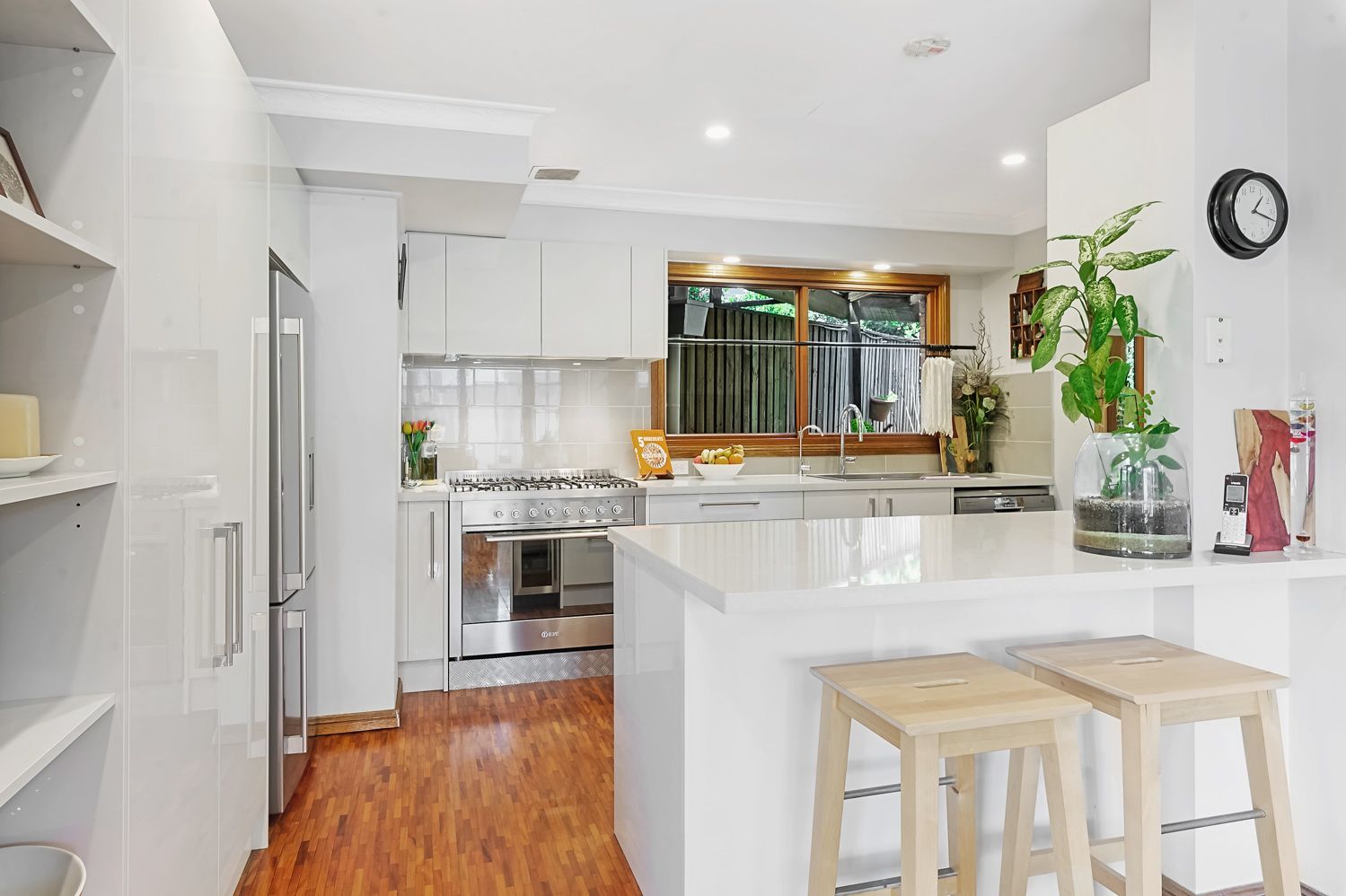 84 Oakhill Drive, Castle Hill, Castle Hill - Thumbnail 5