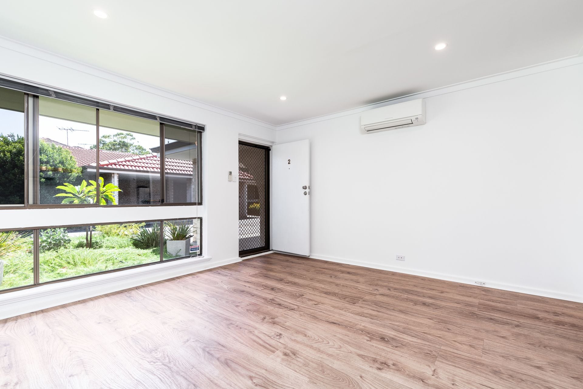 2/101 Waterloo Street Tuart Hill WA, Tuart Hill - Thumbnail 3