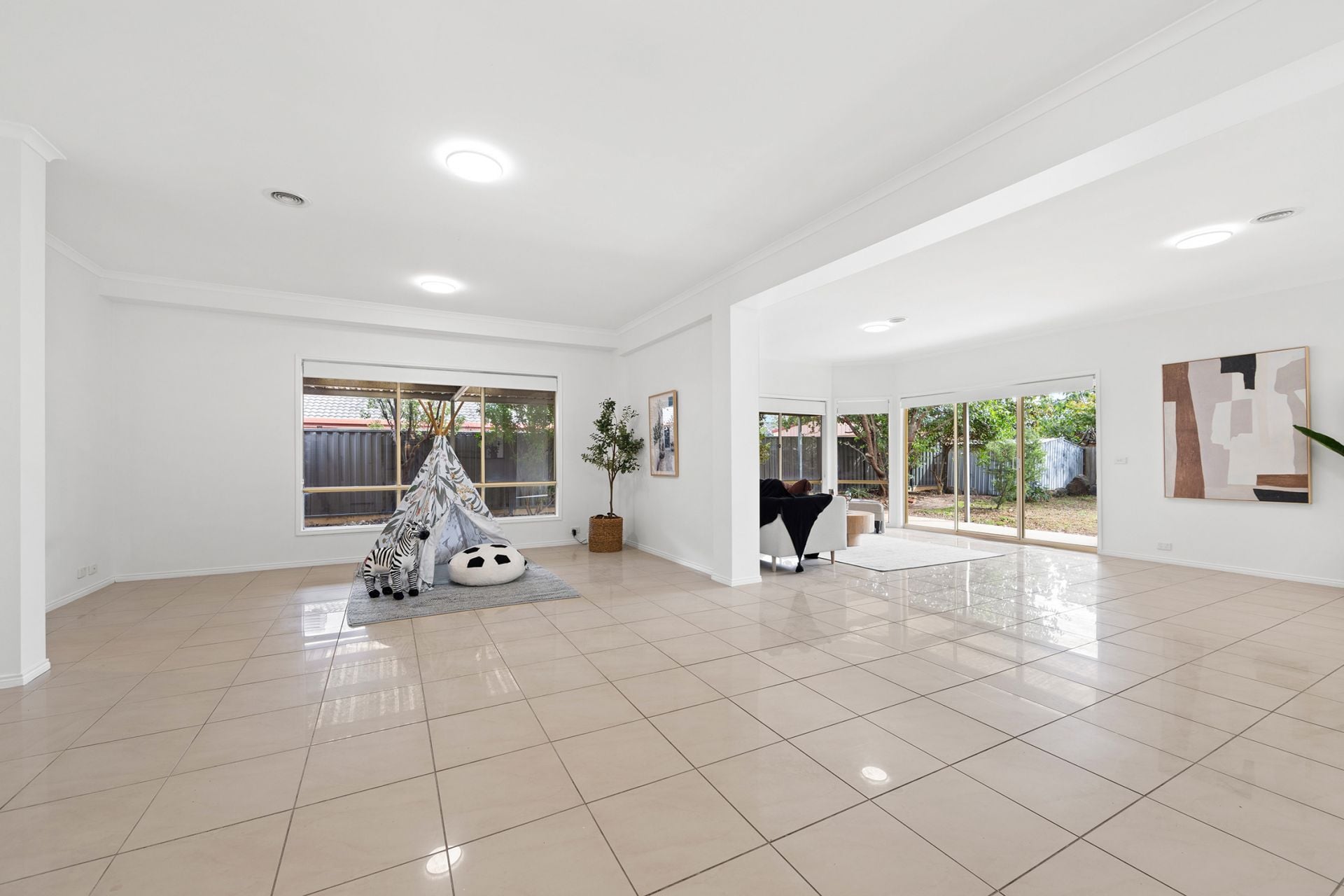 76 The Avenue, Sunshine West VIC, Sunshine West - Thumbnail 6