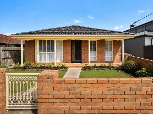 Walk to Keilor Road | Spacious Family-Sized Living
