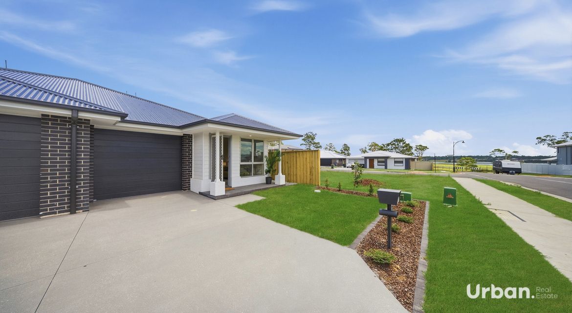 Chisholm 1/3 Aquata Street