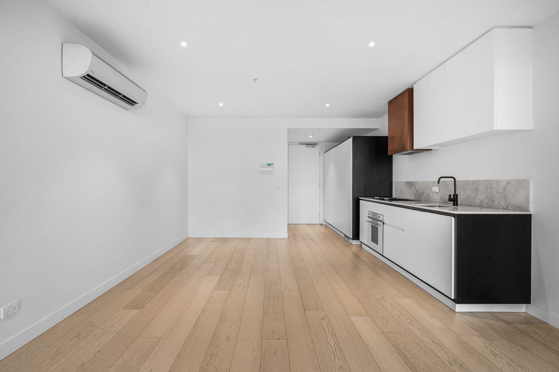 308/276 Neerim Road Carnegie VIC, Carnegie - Thumbnail 4