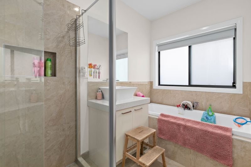 17 Nankeen Loop, Beveridge