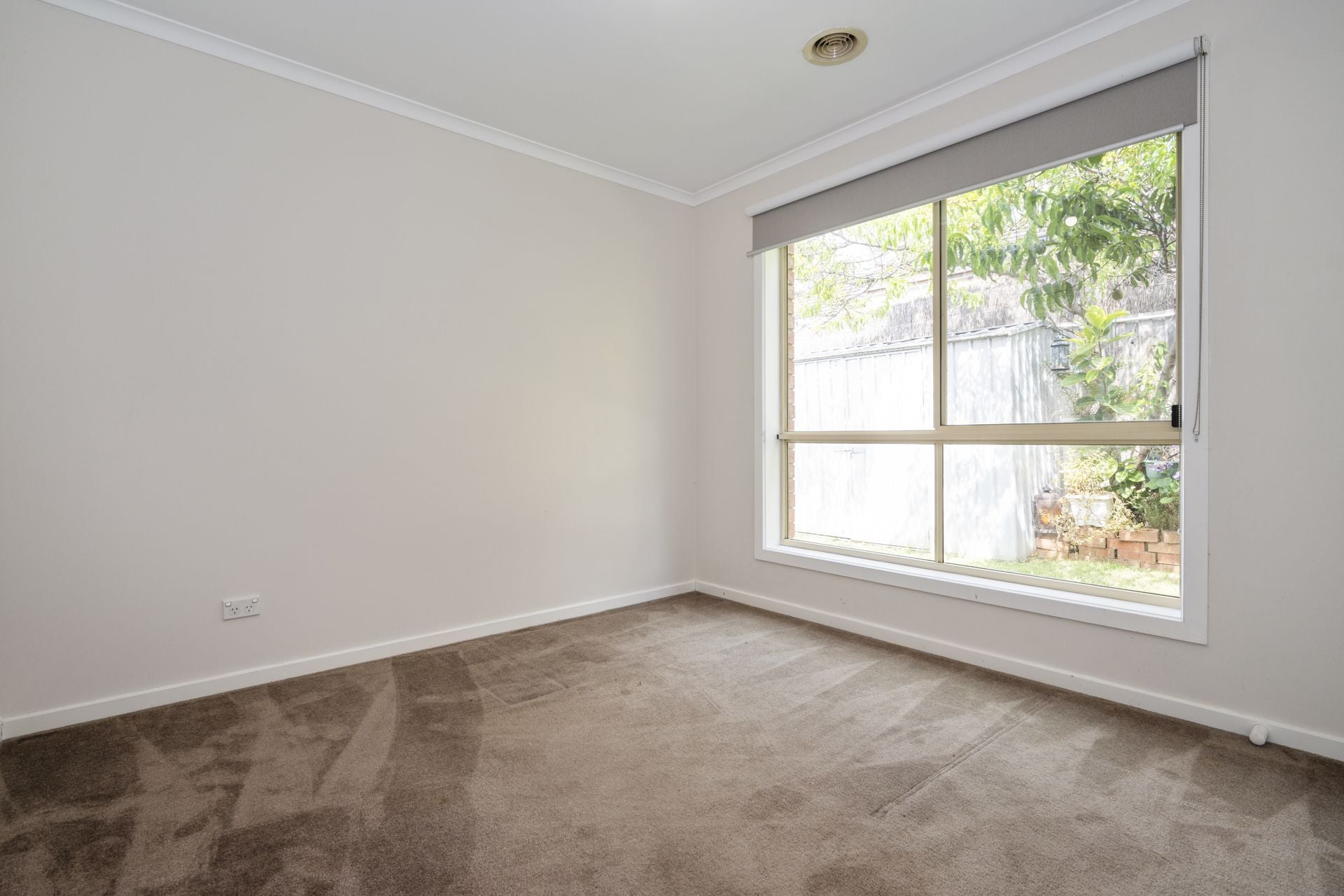 SPACIOUS AND STYLISH FAMILY HOME