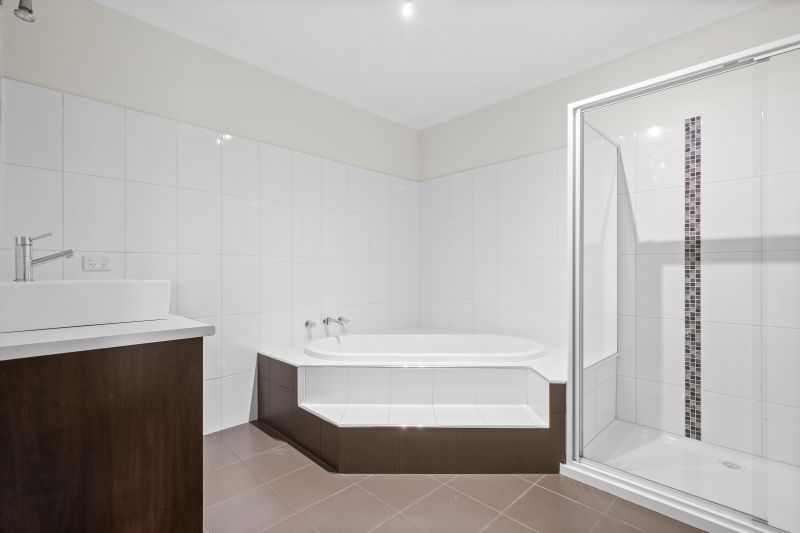 7 Cottage Boulevard, Epping