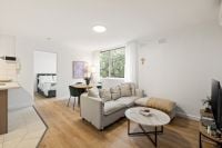 Charming Fully Furnished 1-Bedroom Apartment in Toorak