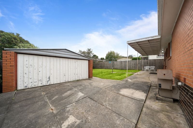 32 Maude Street, Box Hill North