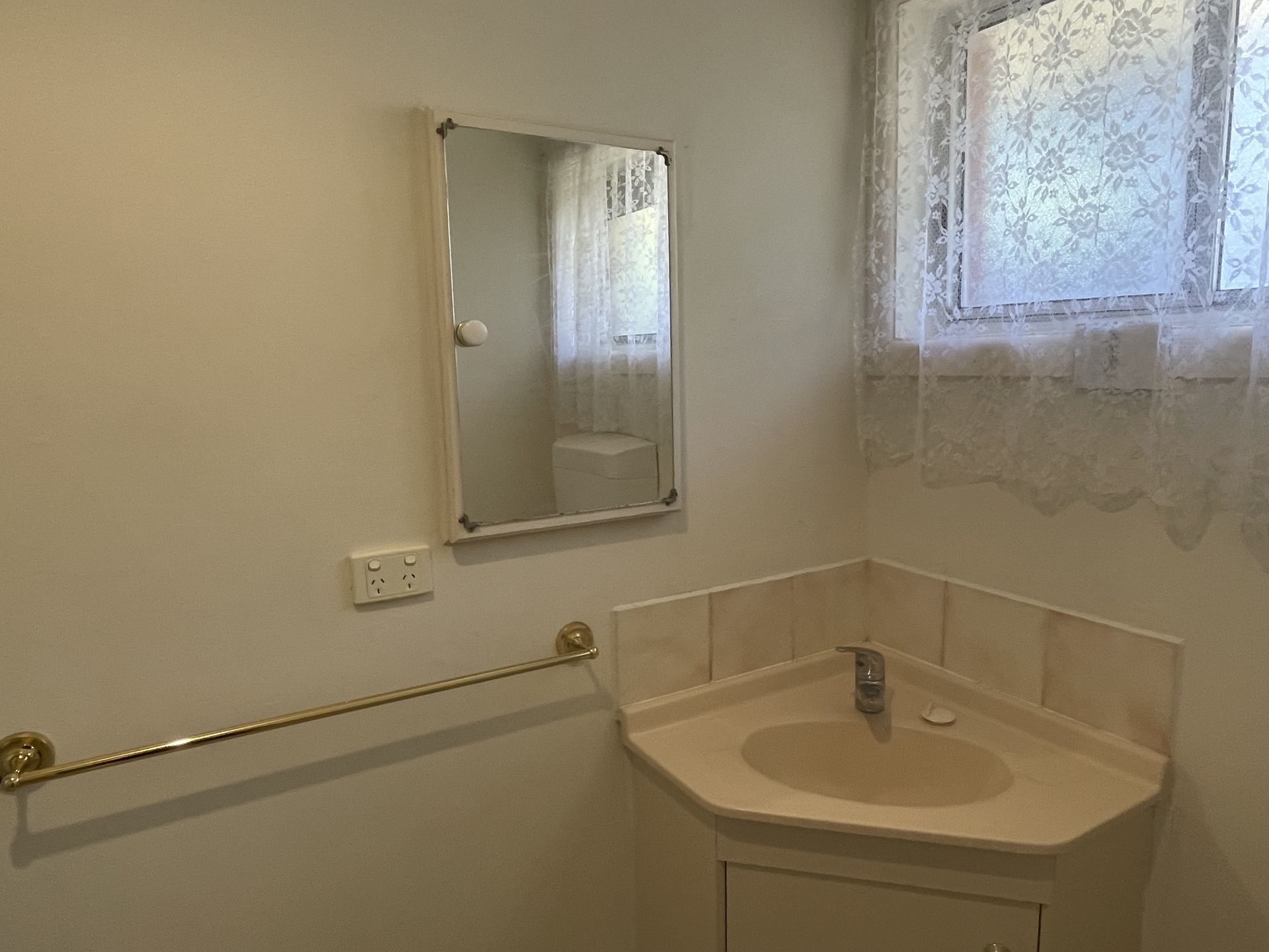 2/8 Station Street, Seaholme - Thumbnail 8