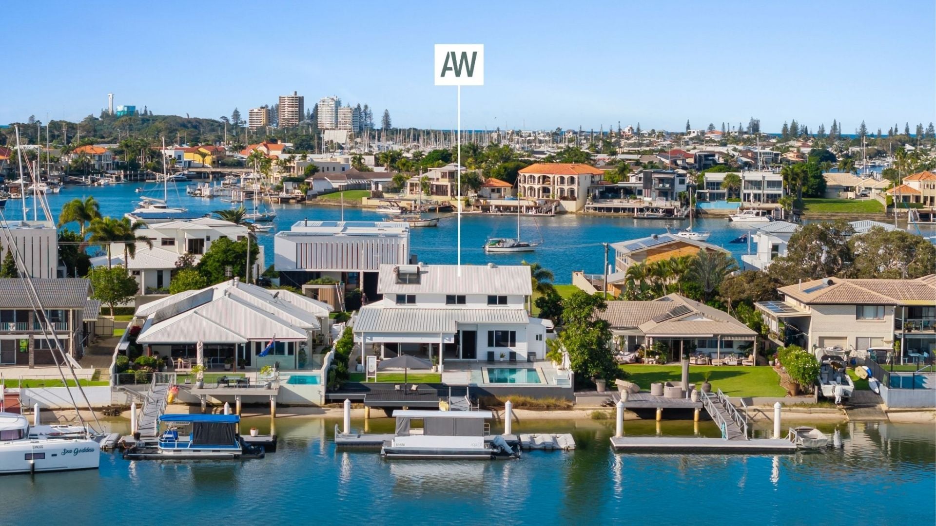 9 Carwoola Crescent, Mooloolaba, Mooloolaba - Thumbnail 2