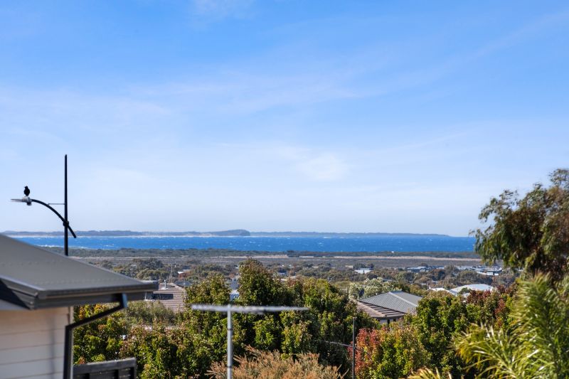 44 Offshore Drive Torquay VIC, Torquay - Thumbnail 2