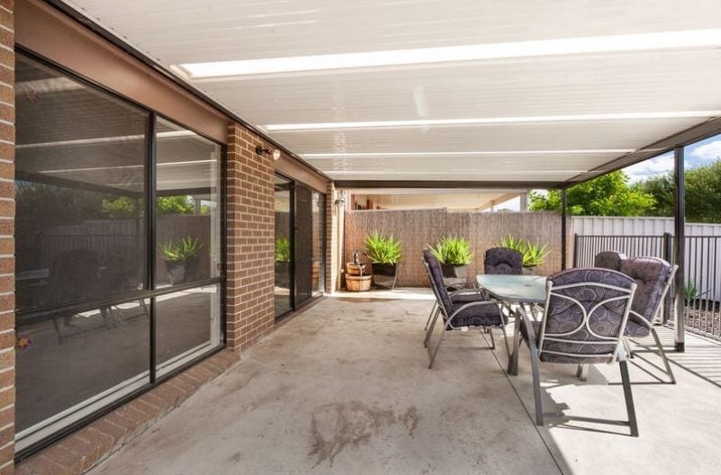 27 Shaftesbury Drive, Epping