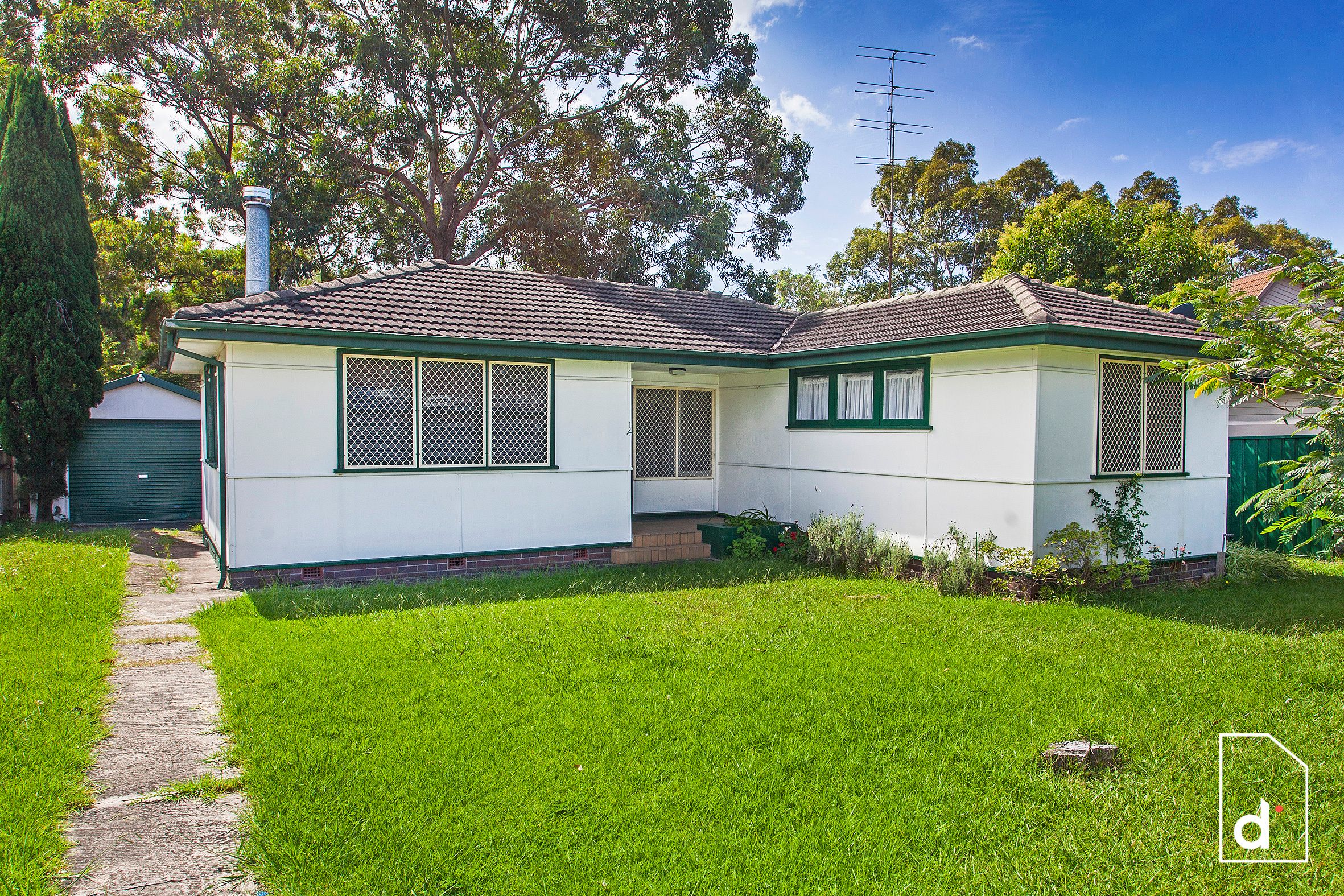 14 Farmborough Road, Unanderra NSW 2526