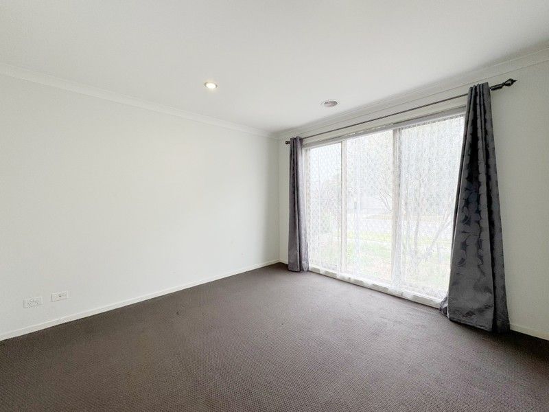 10 Heathfield Lane, Officer South, Officer South - Thumbnail 5