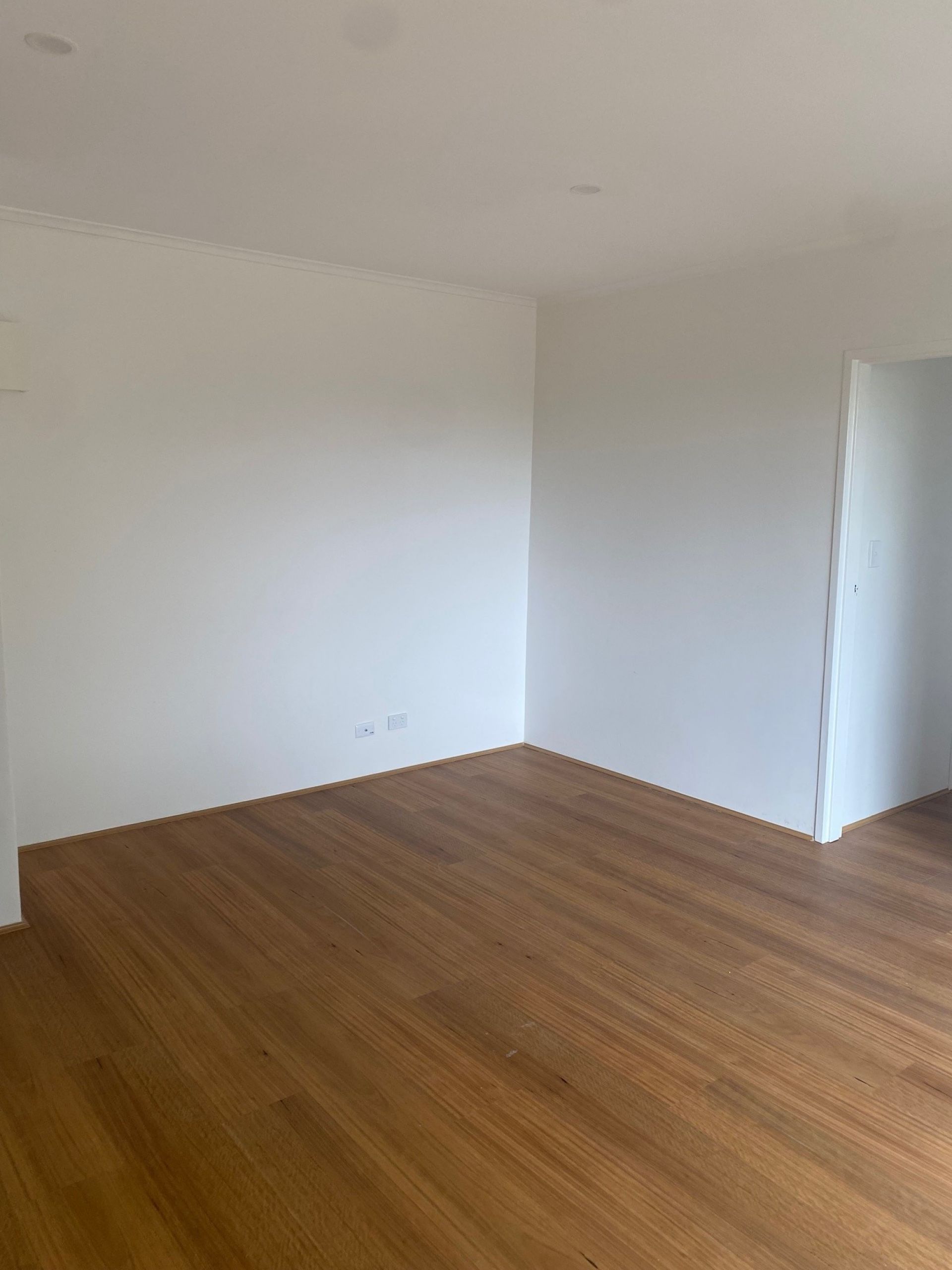 MODERN TWO BEDROOM TWO CAR SPACES