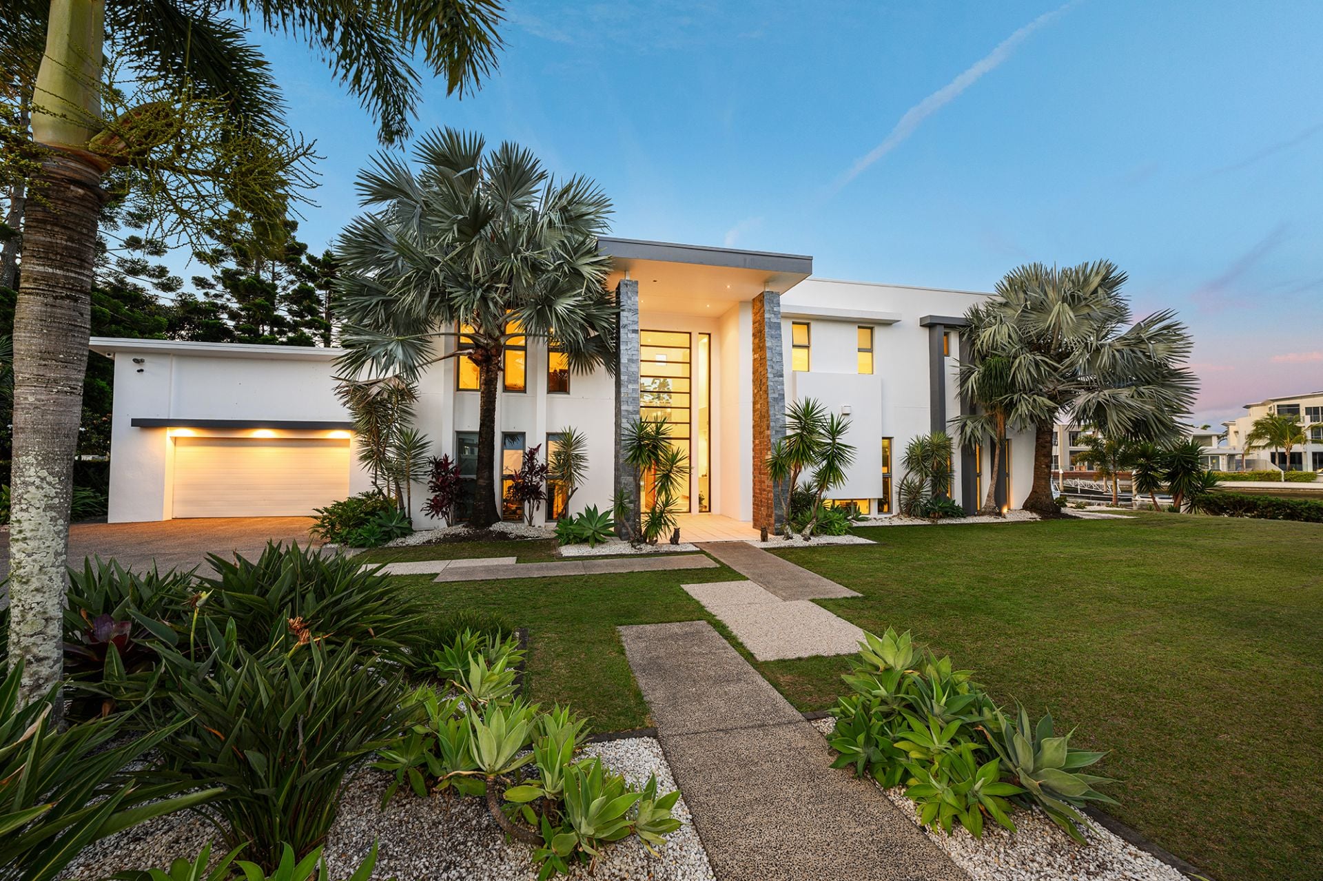 2-4 Royal Albert Crescent, Sovereign Islands QLD 4216, Sovereign Islands - Thumbnail 4