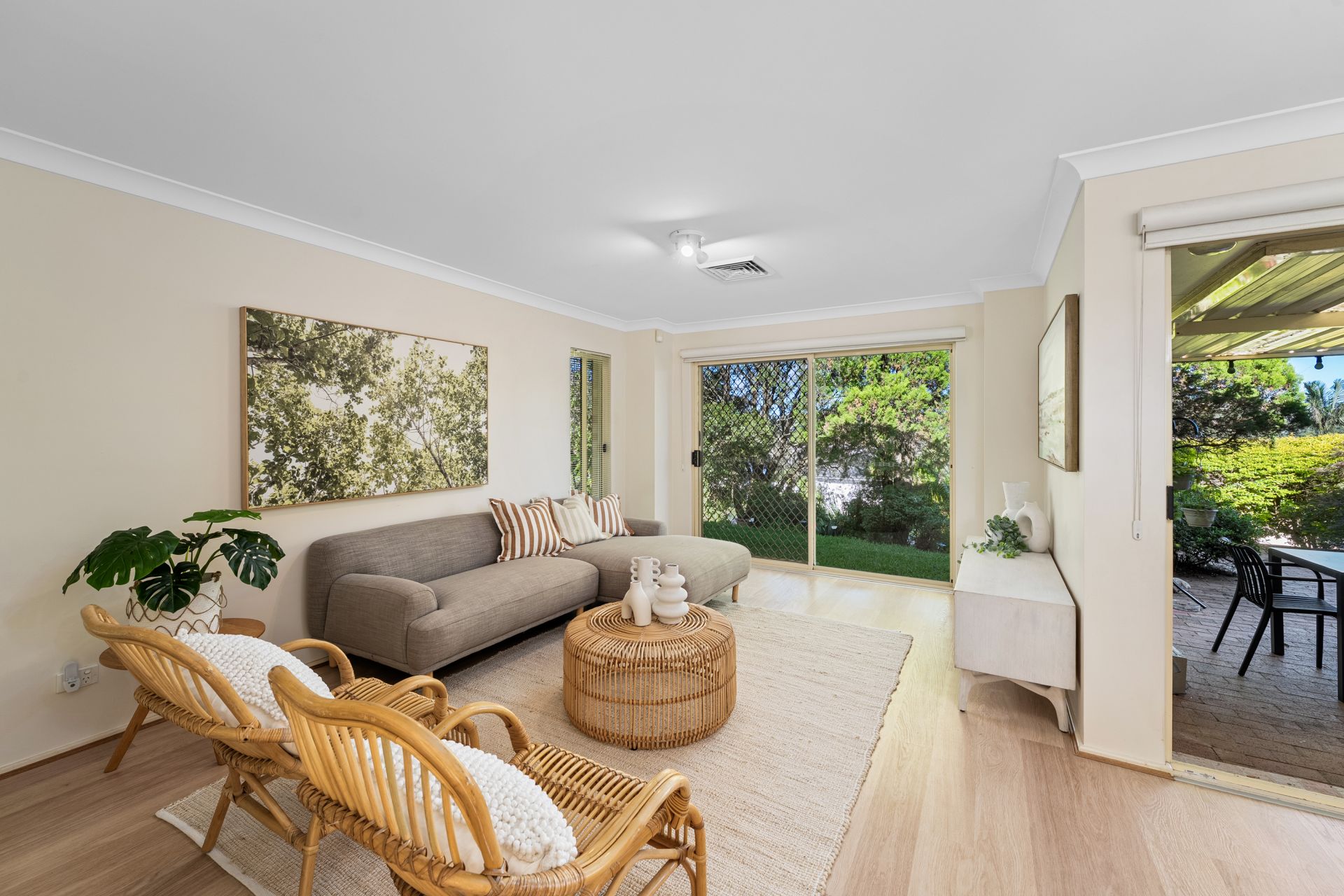 2 Stewart Brougham Close, Lisarow, Lisarow - Thumbnail 6