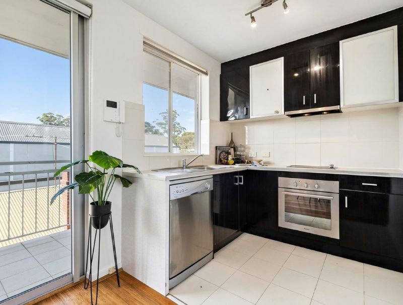 11/245 Hotham Street, Ripponlea - Thumbnail 5