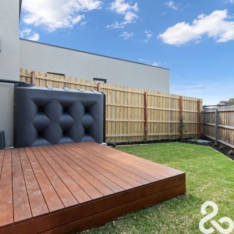 Executive Residence in premium locale