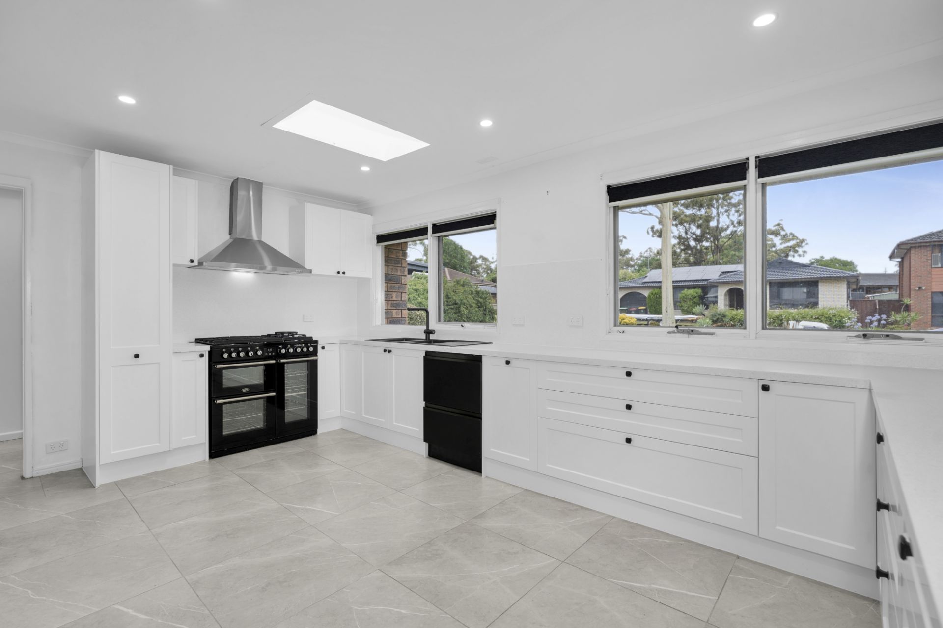 36 Pinaroo Crescent, Bradbury, Bradbury - Thumbnail 7