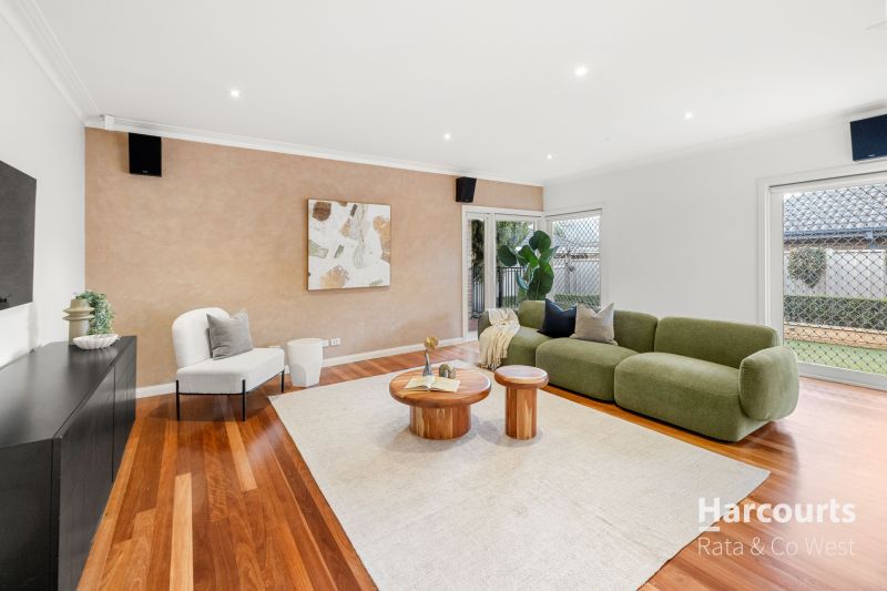 16 Lindley Avenue, Caroline Springs