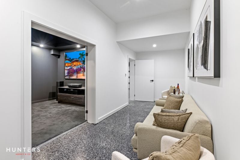 18 Mount Street, Constitution Hill