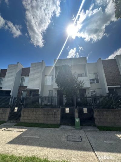 Denham Court 229 Jamboree Avenue