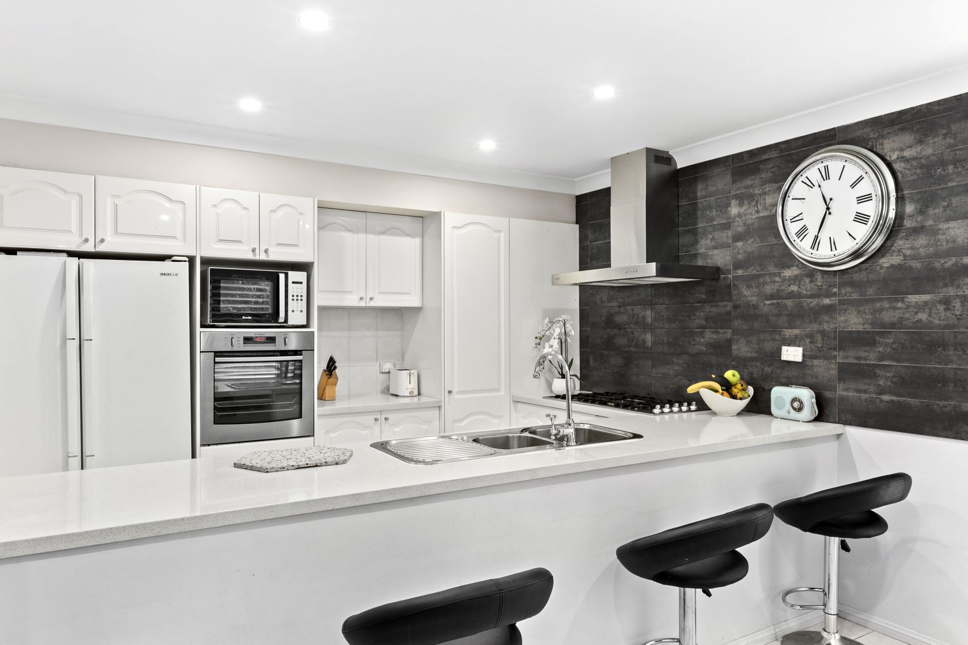 6 Lockyer Close Dural NSW, Dural - Thumbnail 4