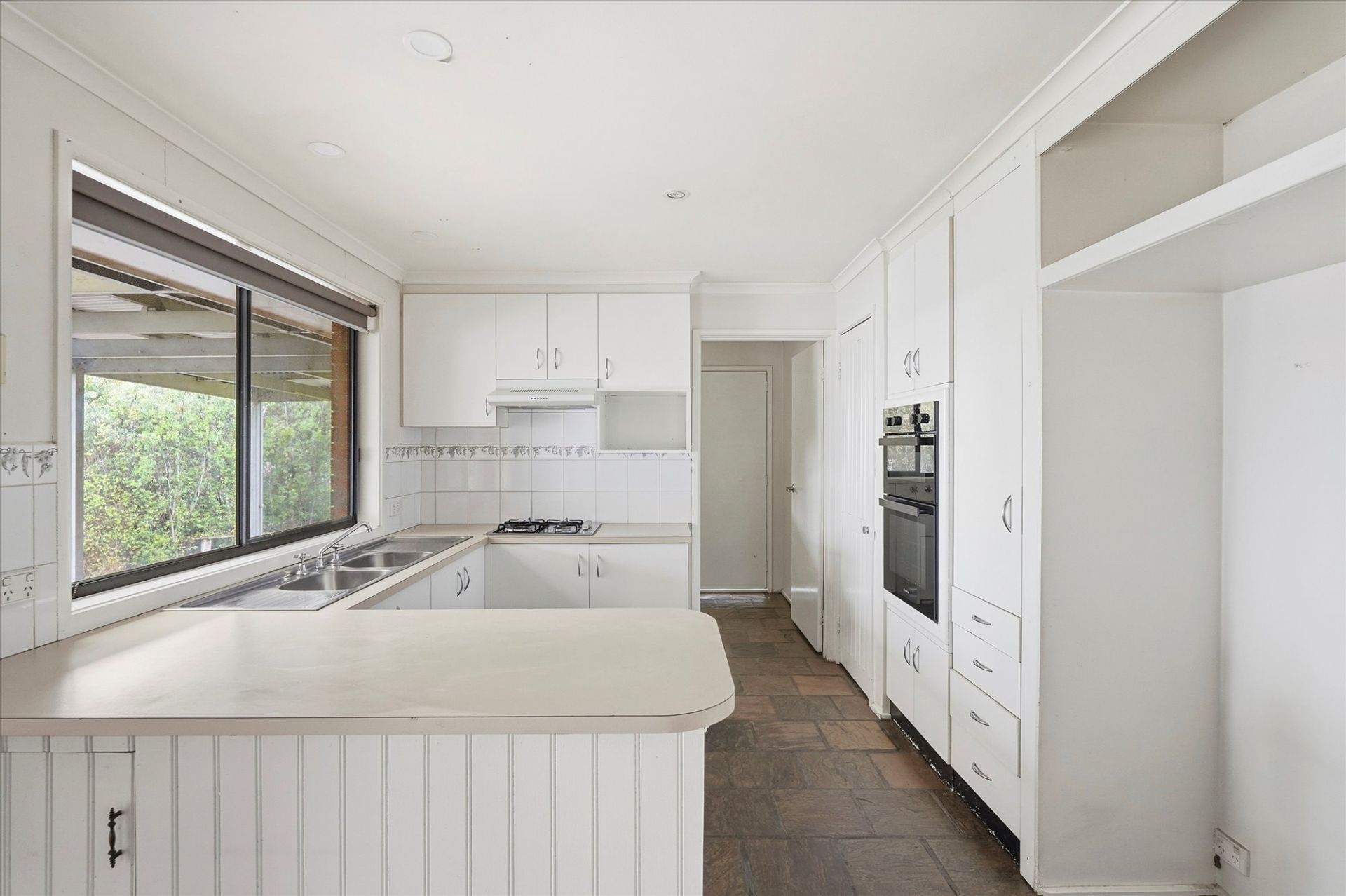 29 Riversdale  Crescent, Darley, Darley - Thumbnail 8