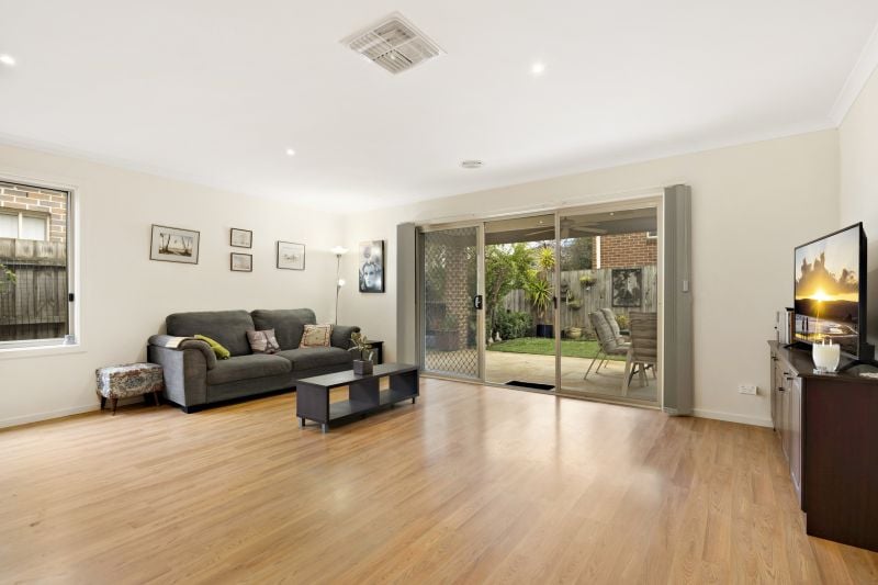 93 Vincent Drive, South Morang