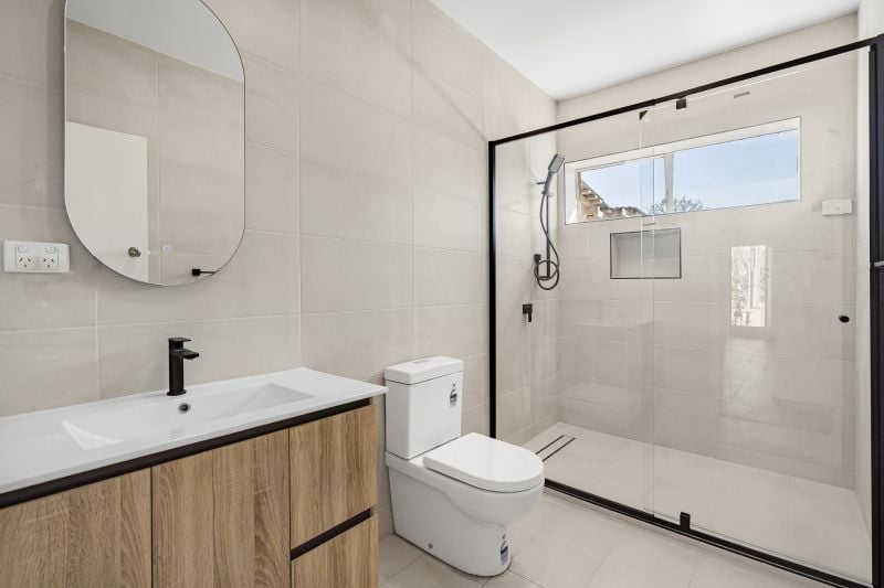 24 Curtin Avenue, Lalor