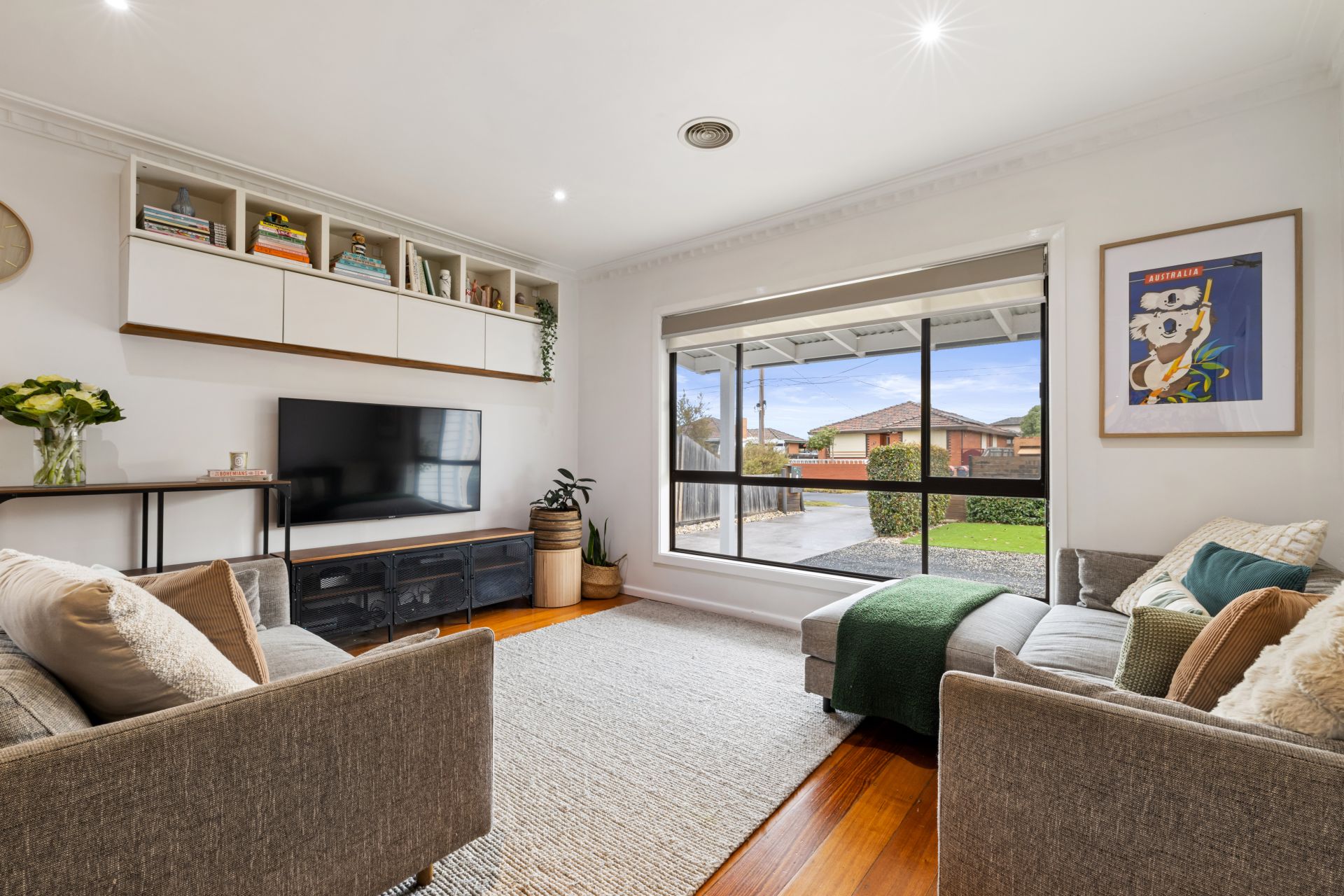 Low-Maintenance Comfort in a Prime Location