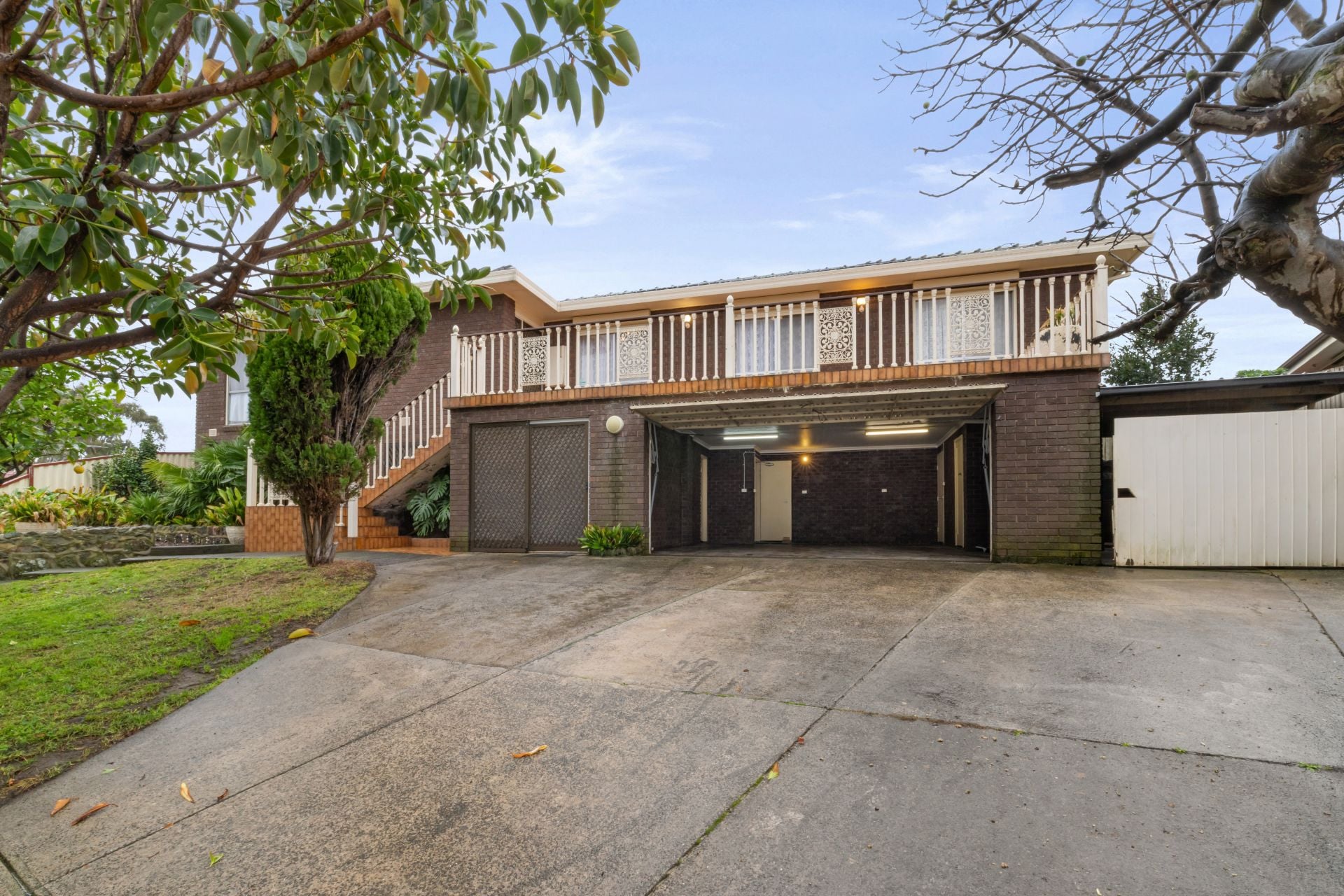 Corner Family Sanctuary Filled With Light, Space & Lifestyle Appeal