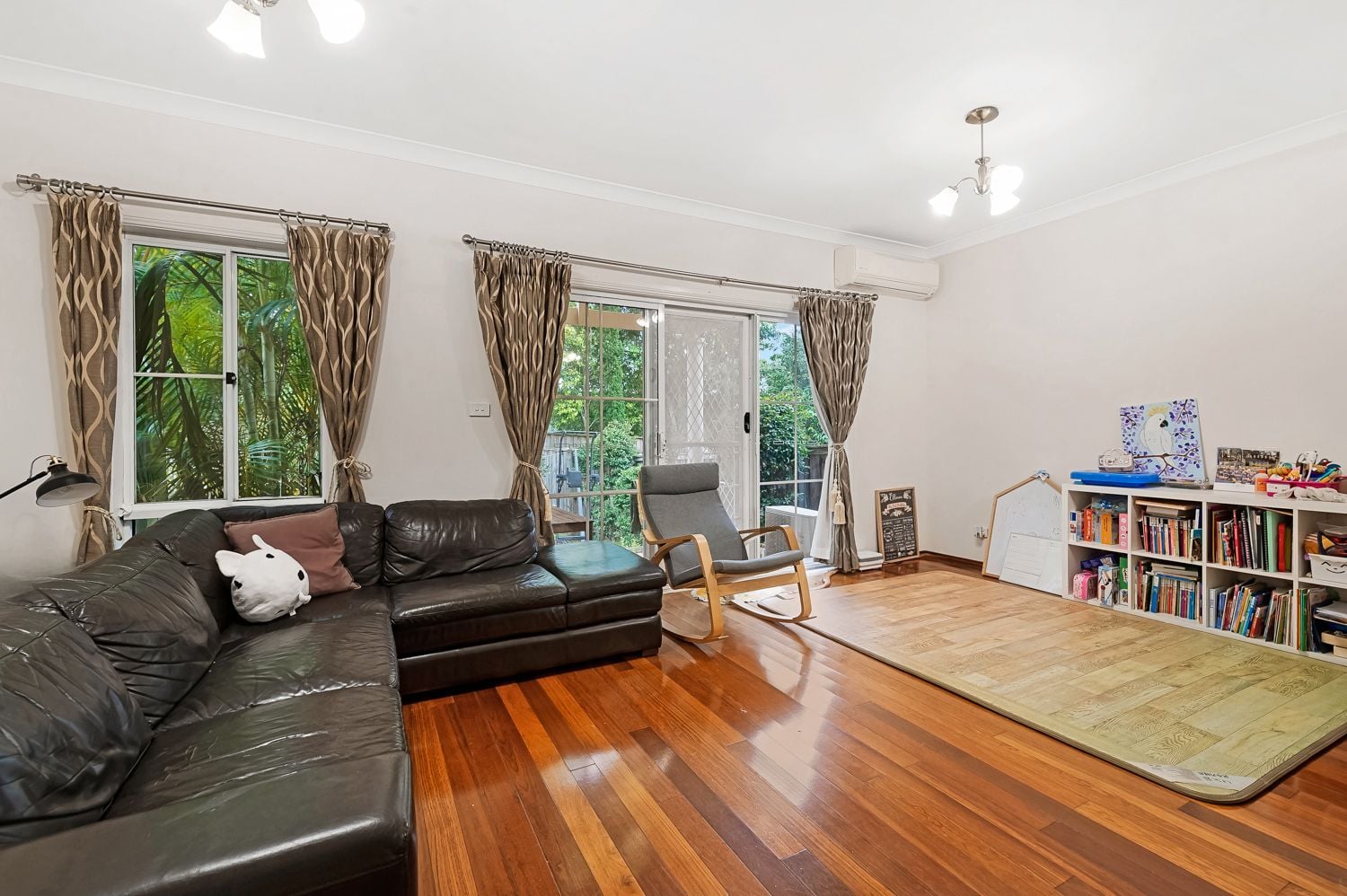 32 Livingstone Way, Thornleigh, Thornleigh - Thumbnail 4