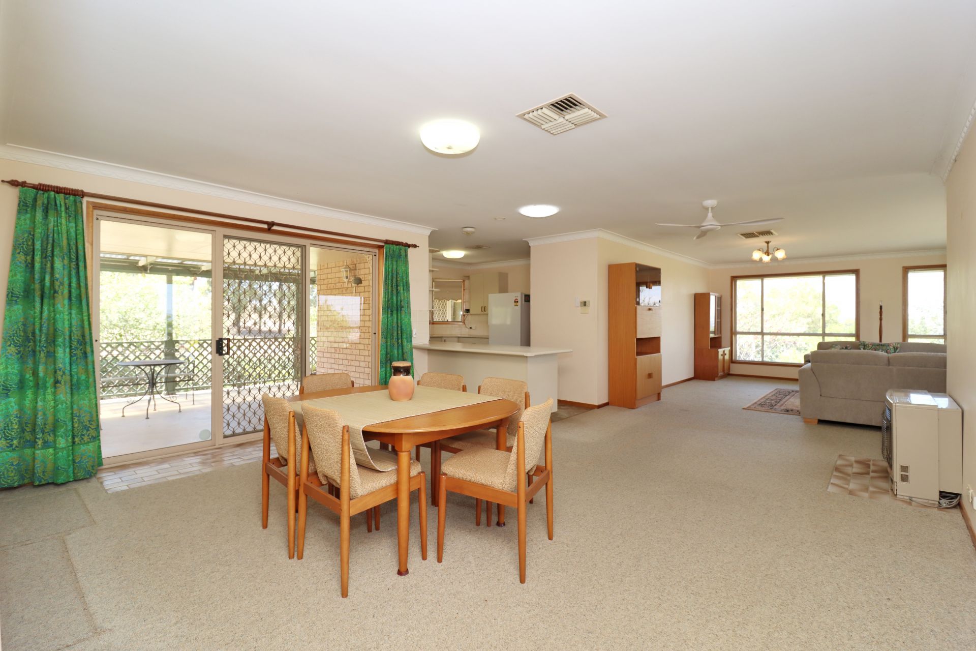 8 Grevillea Close, COWRA, Cowra - Thumbnail 5