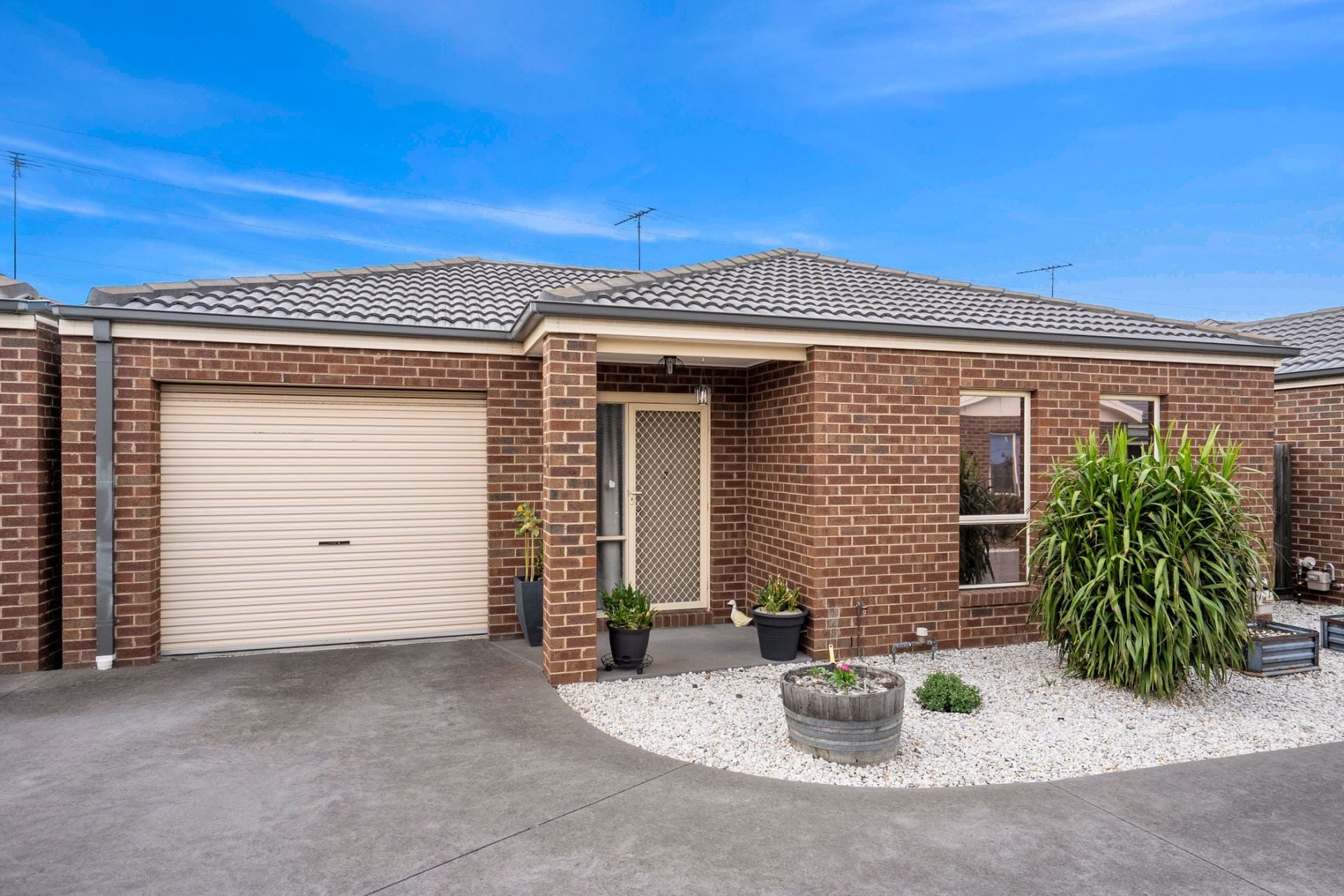 3/31-33 Cranbourne Drive, Corio - Thumbnail 2