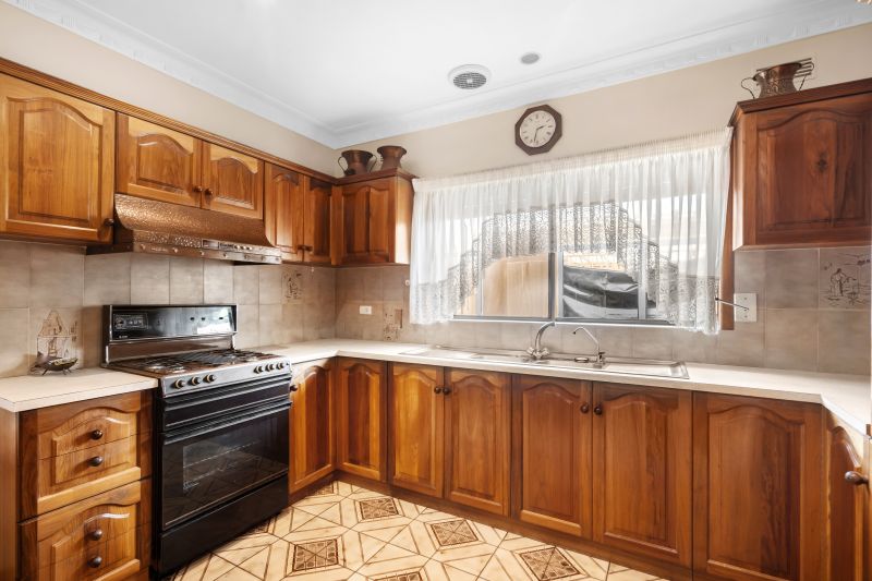 4 Middleton Street, Lalor