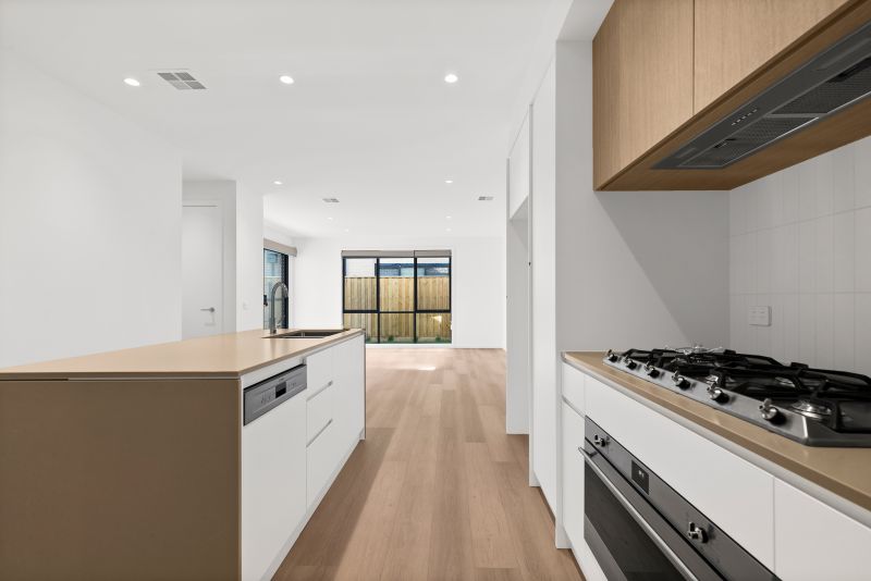 15 Endurance Road, Aintree